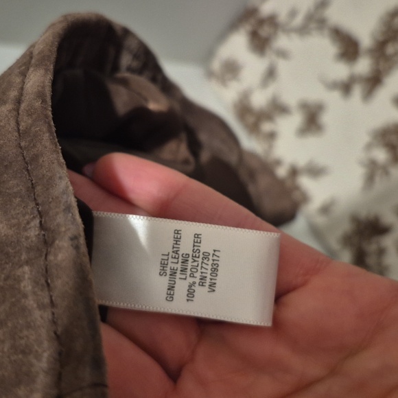 Vintage Cherokee Brown Leather Women's Blazer - Picture 4 of 9